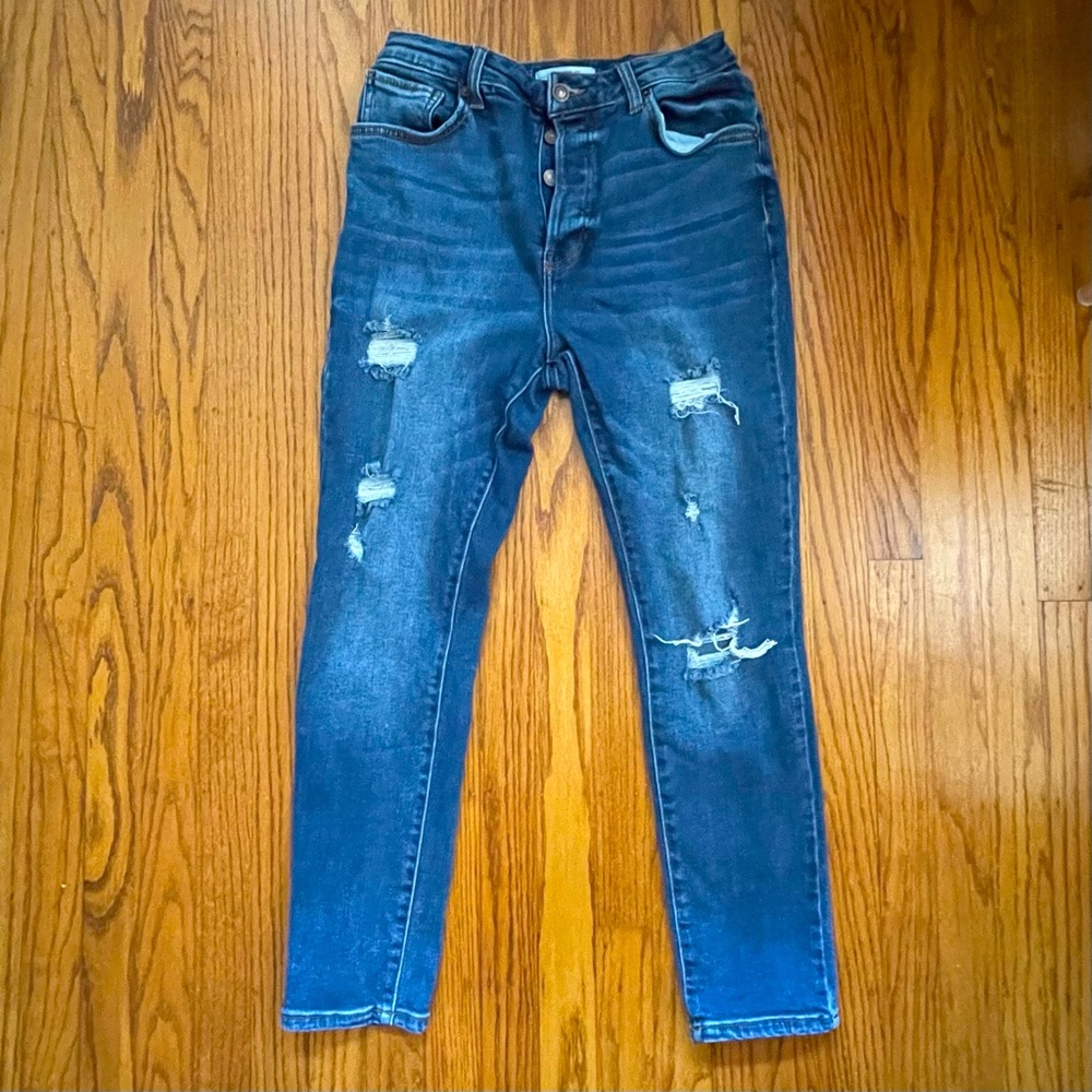 EUC Forever 21 ankle length, button fly, jeans